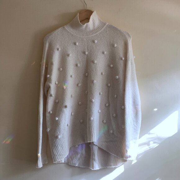 Madewell Sweaters - Madewell Pom Pom Turtleneck Sweater Tunic Size Medium M in Cream/White
